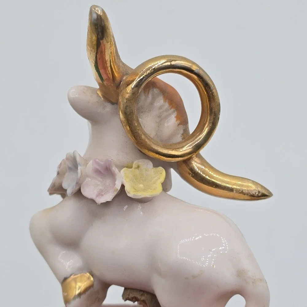 Vtg Napco ANGEL‎ Bull Cow Salt  Pepper Figurine Shaker Single Halo & Flowers